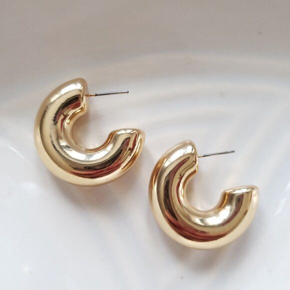 New! Anthro Tube Earrings  - Picture 5 of 16